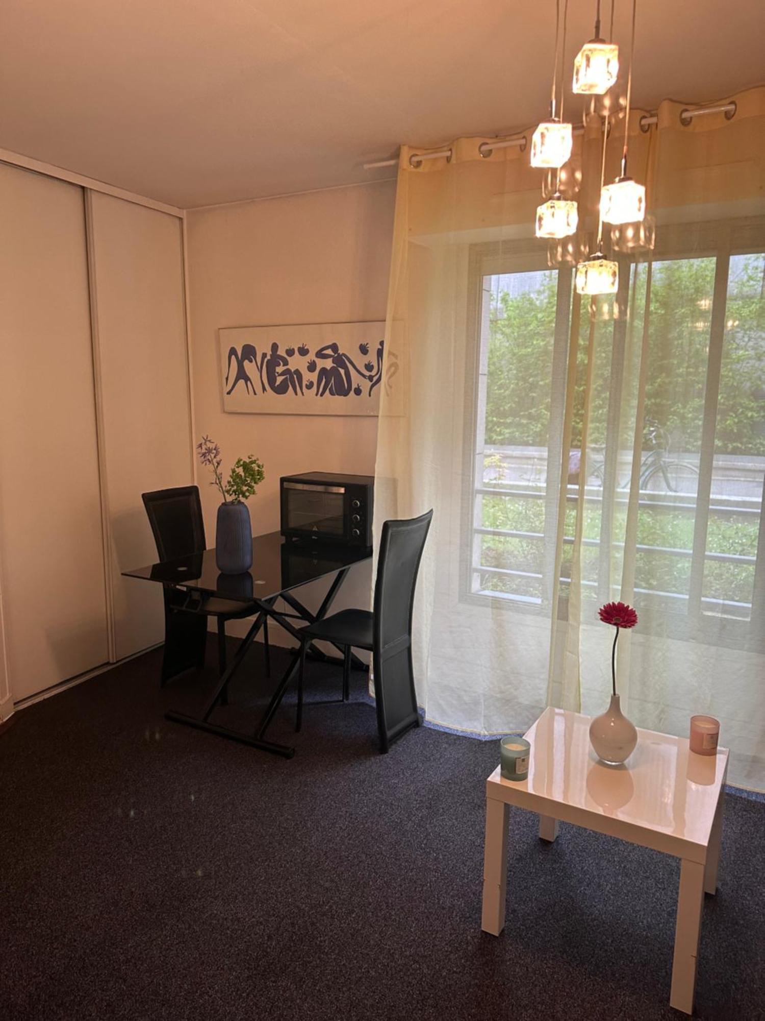 Studio Paris Bastille Luaran gambar